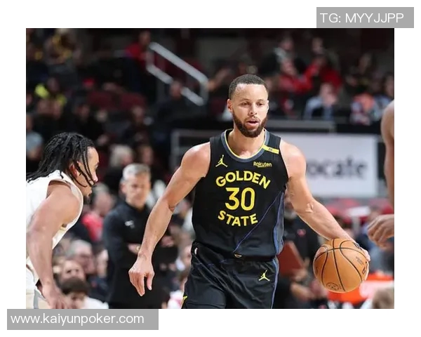 四人得分20展现团队篮球魅力库里期待继续打出精彩表现 四人得分20展现团队篮球魅力库里期待继续打出精彩表现