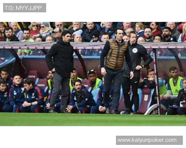 内维尔分析阿森纳争冠机会或将引发球队压力的影响